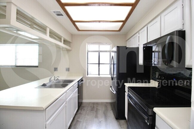 1222 W Baseline Rd Tempe, AZ 85283 photo 4