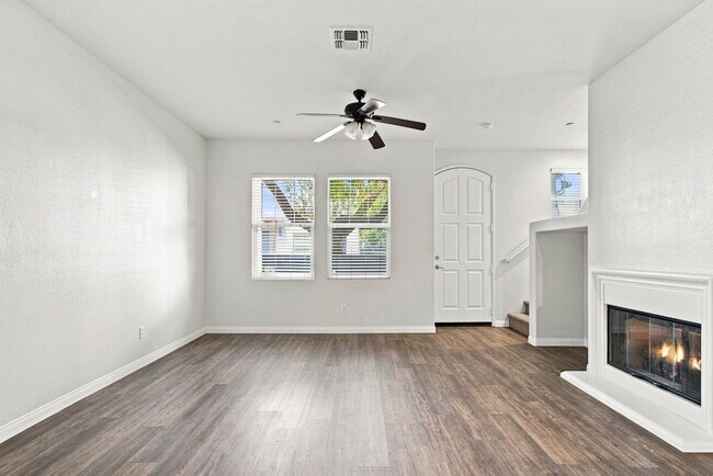 2175 Condor Dr Chula Vista, CA 91915 photo 3