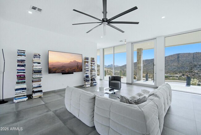 43359 N 66th St Cave Creek, AZ 85331 photo 4
