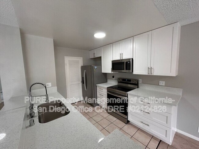 6840 Panamint Row San Diego, CA 92139