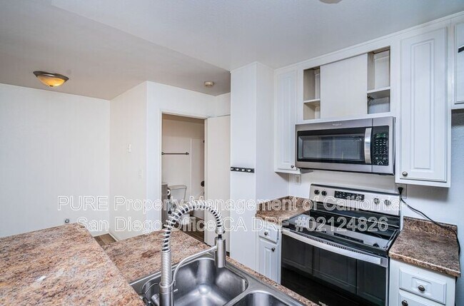 3780 Swift Ave San Diego, CA 92104 photo 5
