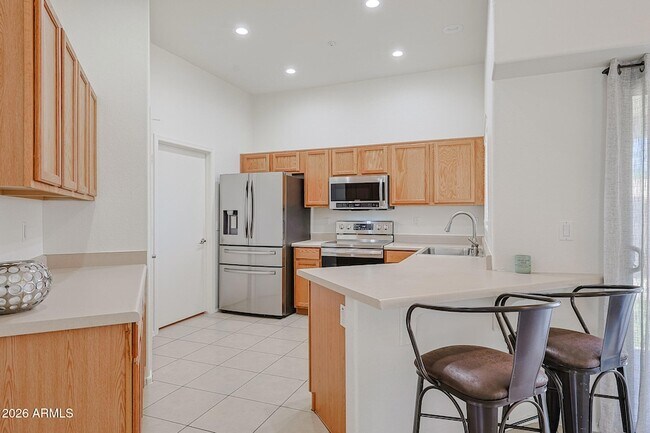 7993 W Zoe Ella Way Peoria, AZ 85382 photo 2