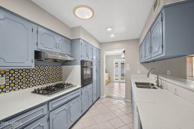 1137 E Bishop Dr Tempe, AZ 85282 photo 4