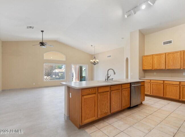 12906 N 57th Ave Glendale, AZ 85304 photo 4