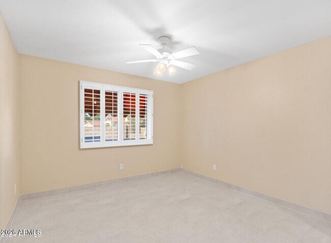 12906 N 57th Ave Glendale, AZ 85304 photo 2
