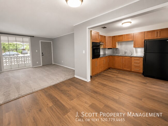 2801 W Glenrosa Ave Phoenix, AZ 85017 photo 4