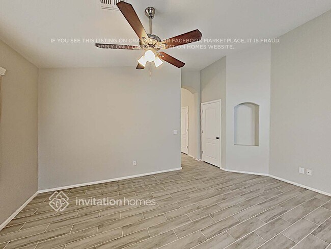 16097 W Kendall St Goodyear, AZ 85338 photo 4