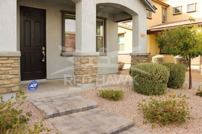 250 N Sandal Mesa, AZ 85205