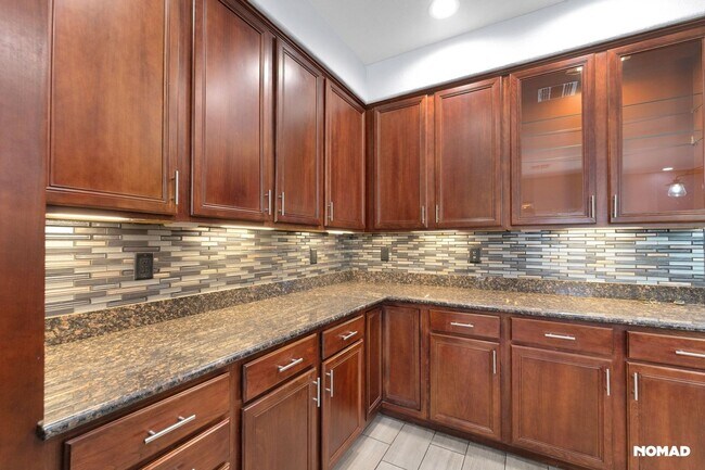 1812 West Vermont Ave Phoenix, AZ 85015 photo 4