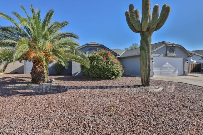 10146 W Georgia Ave Glendale, AZ 85307 photo 3