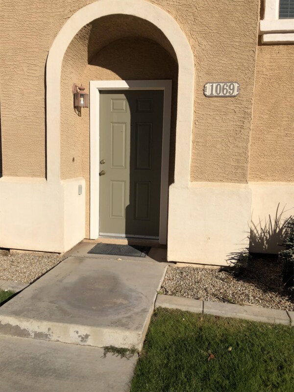 9233 E Neville Ave Mesa, AZ 85209 photo 3