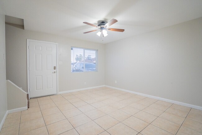 1414 N 27th St Phoenix, AZ 85008 photo 4