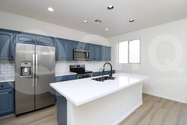 3486 E Michelle Way Gilbert, AZ 85234 photo 4