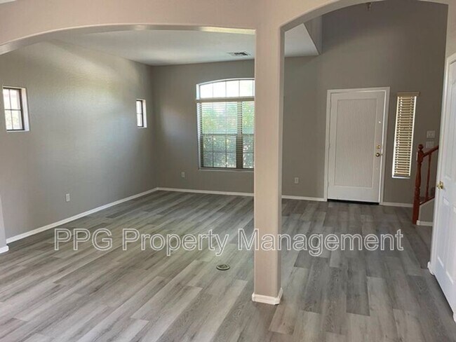 3579 E Kesler Ln Gilbert, AZ 85295 photo 3