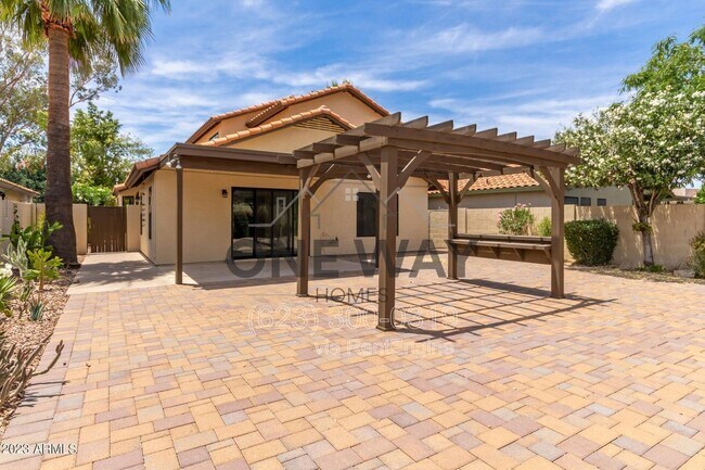 5906 E Juniper Ave Scottsdale, AZ 85254 photo 3