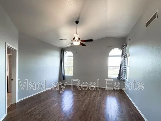 4645 E Kelly Dr Gilbert, AZ 85234 photo 4