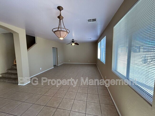 15039 W Charter Oak Rd Surprise, AZ 85379 photo 5