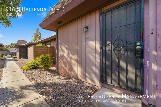 916 S Hacienda Dr Tempe, AZ 85281 photo 4
