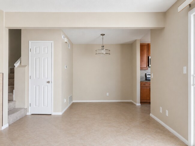 1354 Evergreen Dr Encinitas, CA 92007 photo 4