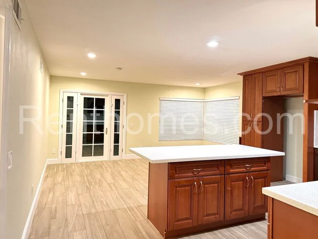 12613 Cabezon Pl San Diego, CA 92129 photo 5