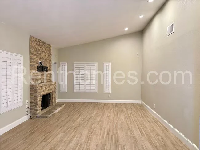 12613 Cabezon Pl San Diego, CA 92129 photo 3
