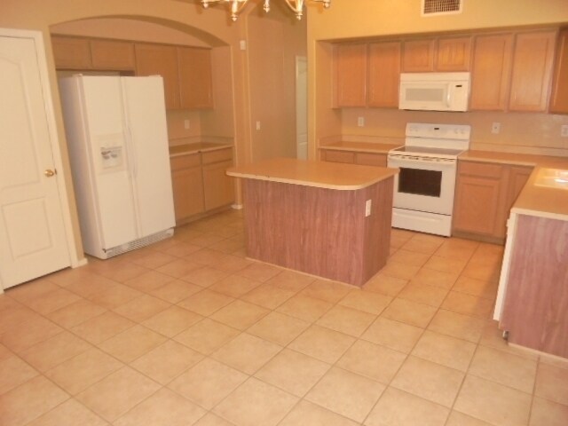 12830 W Granada Rd photo 5