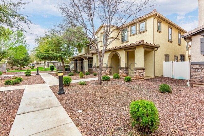 3879 E Kent Ave Gilbert, AZ 85296 photo 2