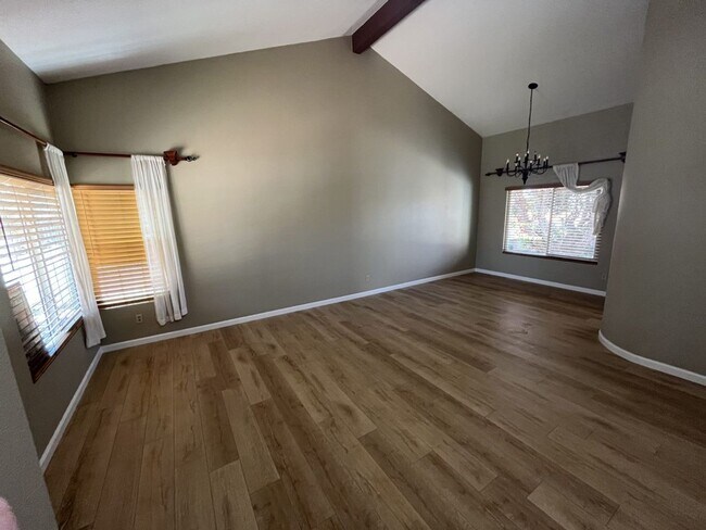 9004 Pimpernel Dr San Diego, CA 92129 photo 4