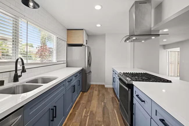5139 Ewing St San Diego, CA 92115 photo 5