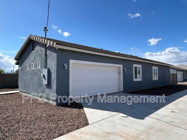 12938 W Tara Ln Surprise, AZ 85374 photo 2