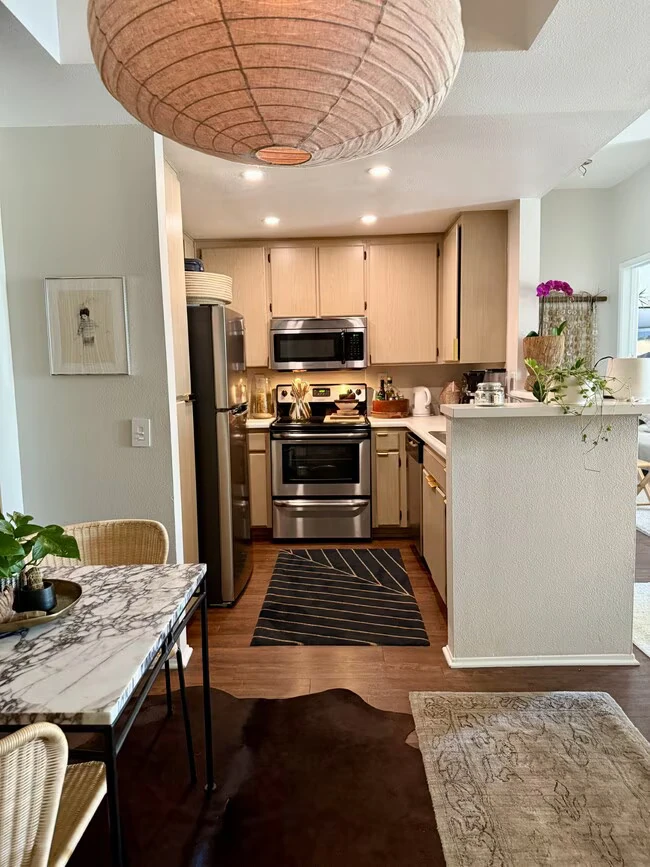 2020 Camino De La Reina San Diego, CA 92108 photo 4