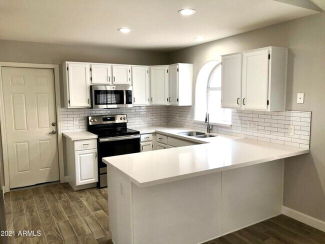 1076 W Chicago Ct Chandler, AZ 85224 photo 5