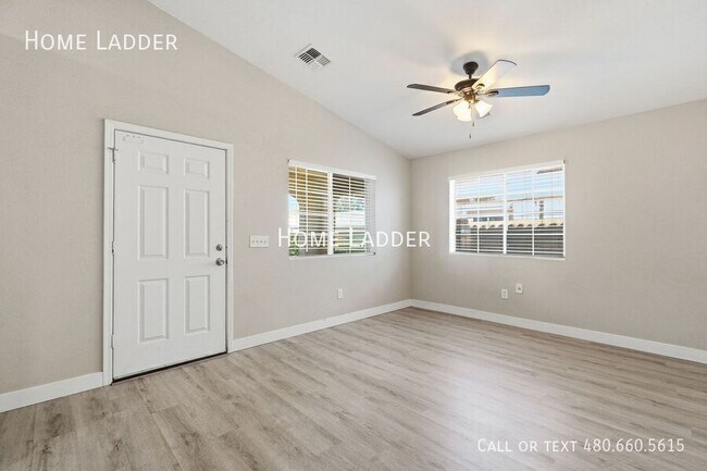 62 N Vista Ave photo 5