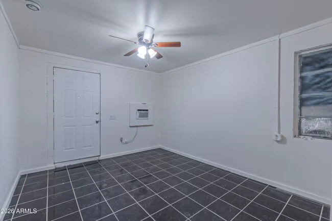 5946 West Myrtle Ave Glendale, AZ 85301 photo 4