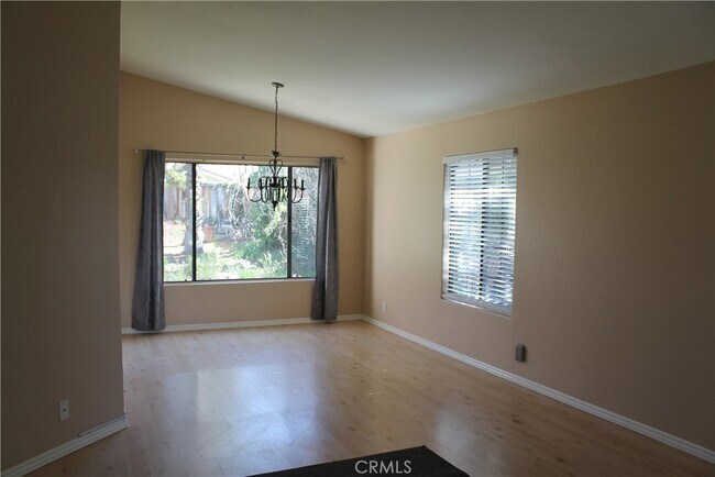 30288 Mersey Ct Temecula, CA 92591 photo 3