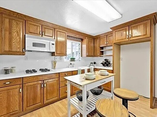 443 Montgomery St Chula Vista, CA 91911 photo 4