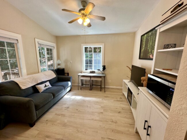 12540 Mays Canyon Rd Guerneville, CA 95446 photo 3