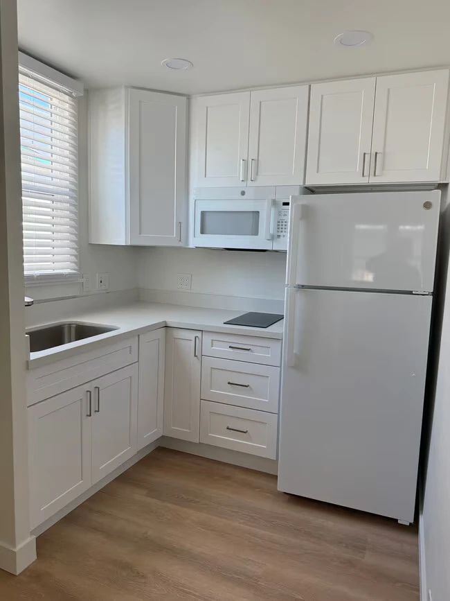 10 Idora Ave Vallejo, CA 94590 photo 2