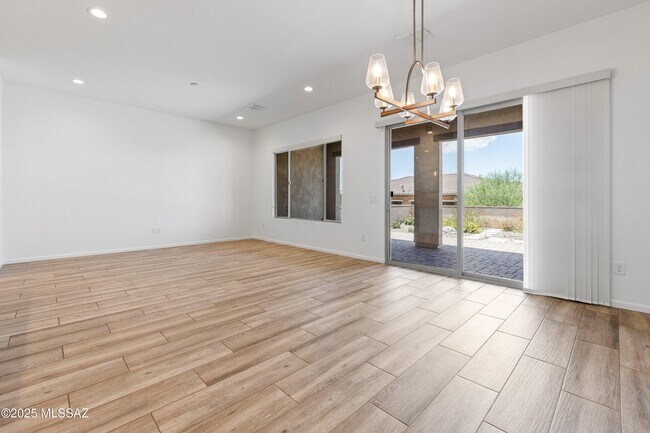 30732 S Osprey Dr Oracle, AZ 85623 photo 5