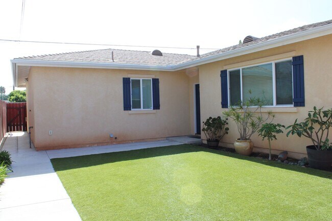 1013 Florida St Imperial Beach, CA 91932