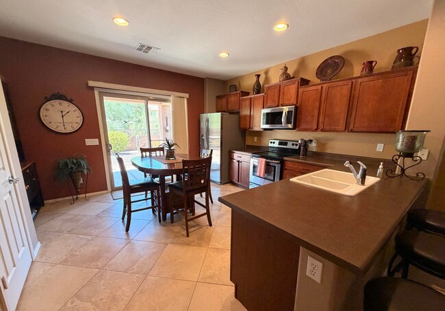 2312 N Hudson Dr Florence, AZ 85132 photo 3