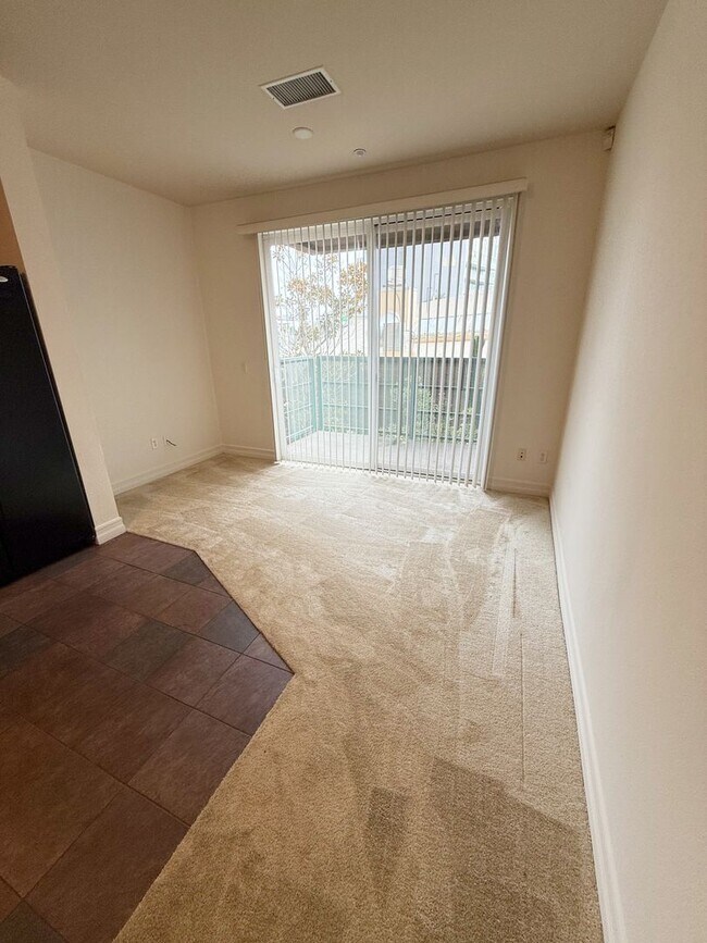 1225 Island San Diego, CA 92101 photo 3