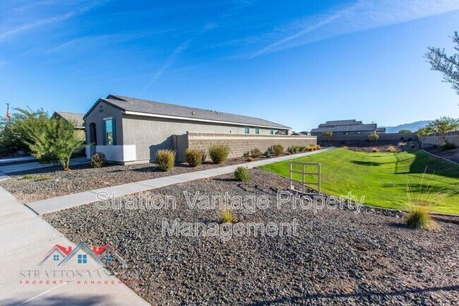 6807 W Vly Vw Dr Phoenix, AZ 85339 photo 3