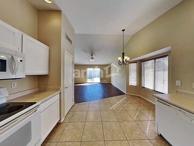 6333 E Presidio St Mesa, AZ 85215 photo 3