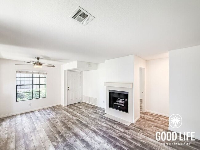10303 Azuaga St San Diego, CA 92129