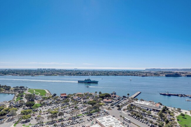 700 W Harbor Dr San Diego, CA 92101