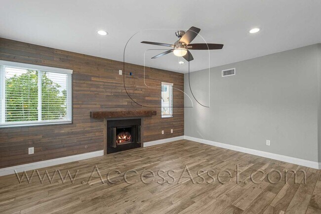 25448 Lavender Cir Murrieta, CA 92563 photo 2