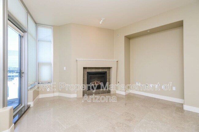 140 E Rio Salado Pkwy Tempe, AZ 85281 photo 4