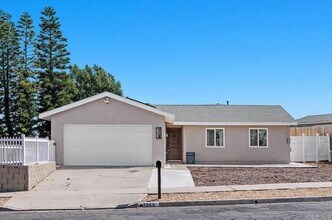 4969 Stephanie Pl Oceanside, CA 92057 photo 2