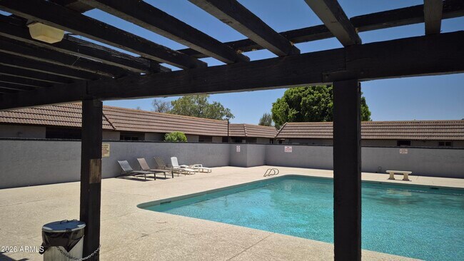 9009 W Elm St Phoenix, AZ 85037 photo 3